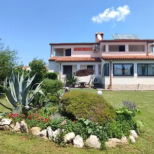 apartments-norma.in-istria.net/